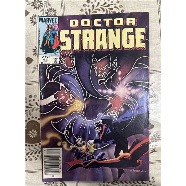 Doctor Strange #62 (Marvel, 1983) Master of the Mystic Arts, Dracula battle