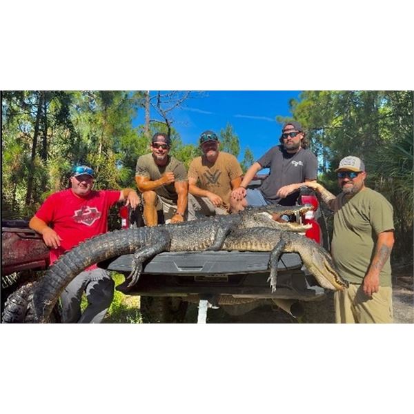 3-day Guided Alligator hunt for 2 hunters and 2 non-hunters in Mims, Florida