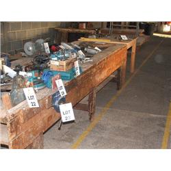 3 MTR WOODWORKING BENCH AND 2 VICE