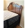 Image 2 : Queen Bed Set