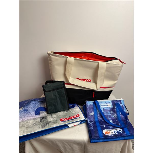 Costco Shopping Cooler Bag with additional cooler bags (4 pieces)