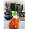 Image 1 : Baking Pans & Cookware