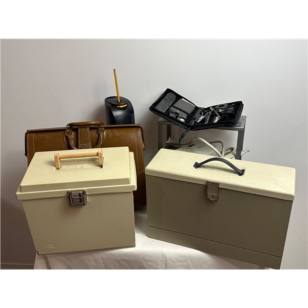 Office Supply Lot