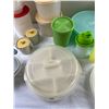 Image 3 : Rubbermaid & Tupperware Containers