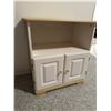Image 2 : Microwave Cabinet
