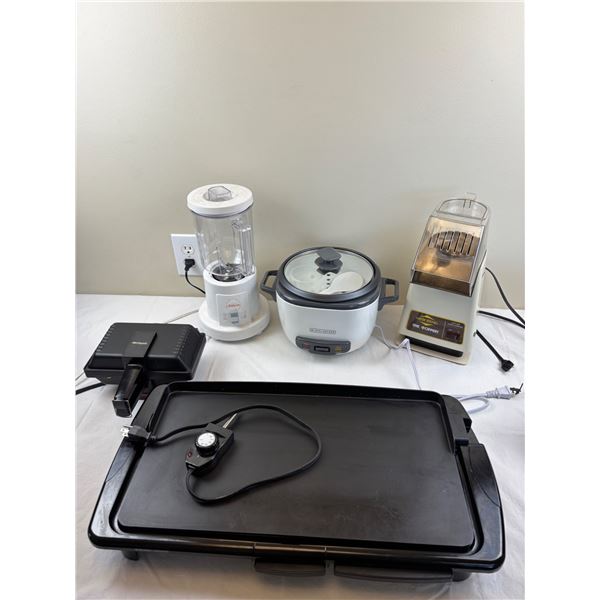 Kitchen Gadgets & Appliances