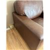 Image 2 : Decor-Rest Leather Armchair