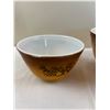 Image 2 : Vintage Pyrex Bowls