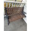 Image 3 : Cast Iron and Wood Bench