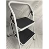 Image 2 : LITE 2-Step Stool