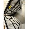 Image 5 : 6' Gracious Living Folding Table
