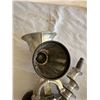 Image 2 : Vintage Meat Grinder