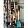 Image 4 : Outdoor Tools