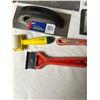 Image 2 : Caulk & Paint Spreaders