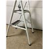 Image 3 : Folding Step Stool