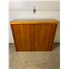 Image 6 : Vintage Cabinet