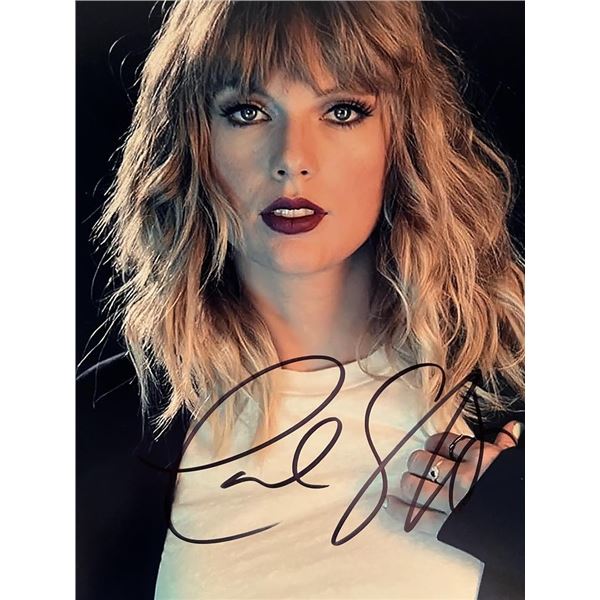 Taylor Swift signed photo