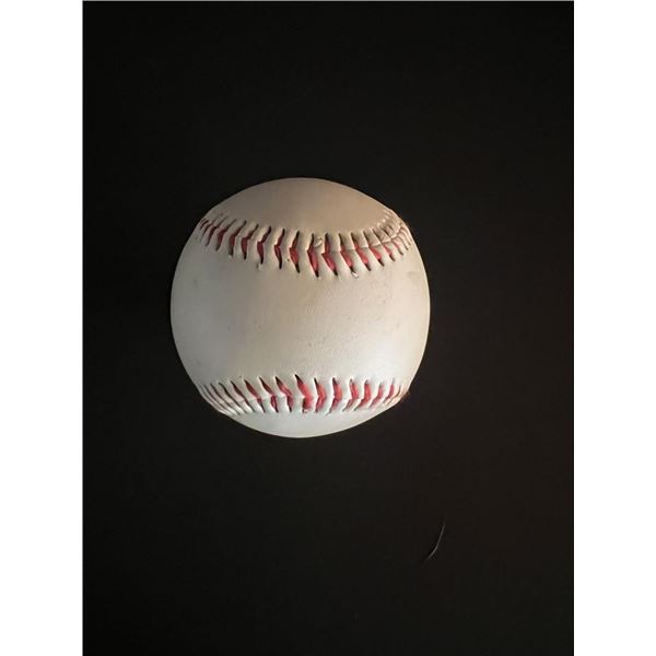 Kobe Bryant signed baseball