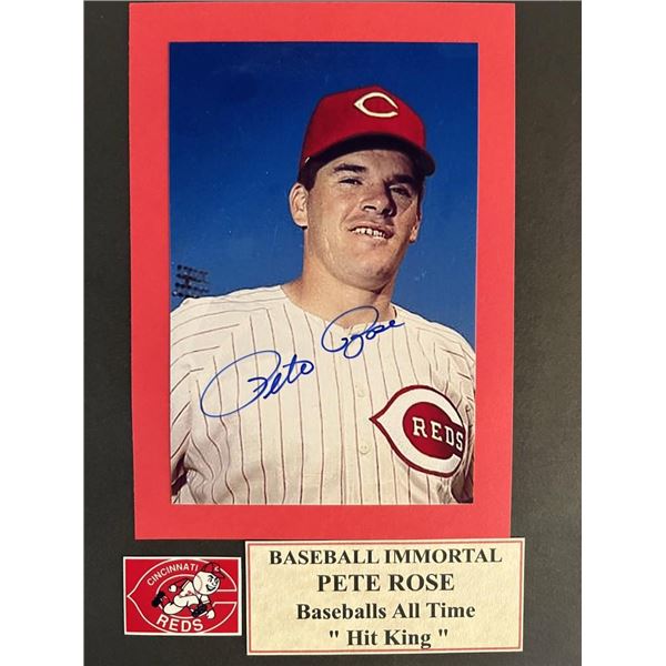 Pete Rose signed photo