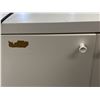 Image 2 : Group of 2 Storage Cabinets