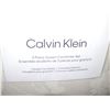 Image 2 : 3pc Calvin Kline Queen Sized Bed Set
