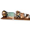 Image 1 : Group of assorted decorative items