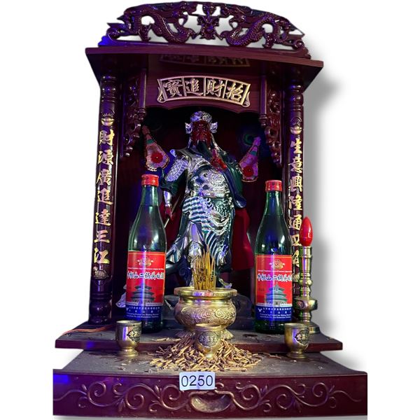 Chinese Restaurant Decorative light-up God sculpture (alcohol not included)
