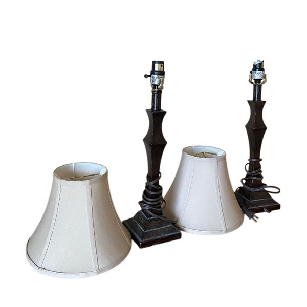 Set of 2 table lamps with shades