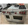 Image 1 : Wolf Gas Range/Double Oven/Flat/Char Grill w/Digital R/O