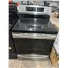 Image 1 : Frigidaire Gallery Induction Electric Flat Top Range/Oven