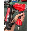 Image 2 : Craftsman Air Brad Nailer