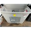 Image 1 : Tub w/Asst. Hand Tools