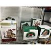 Image 2 : 7-Dept. 56 Snow House Collectible - 7 X $