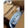 Image 2 : Holday Back Drop Rolls - 4