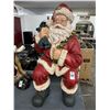 Image 1 : Santa On Wood Bench 3' Décor