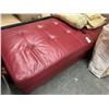 Image 1 : Oversized Red Leather Tufted Ottoman
