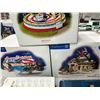Image 2 : 3-Dept. 56 Christmas House, Scene - 3  X $