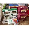 Image 1 : 15-Dept. 56/Other Décor Accessory - 15 X $