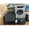 Image 1 : Philips CD Changer w/Speakeers