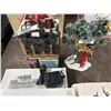 Image 2 : 5-Christmas Village Décor Accessory - 5 X $
