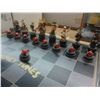 Image 2 : Looney Tunes Chess Set