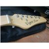 Image 2 : B Guitars GE93 Viper Electric Guitar w/Case