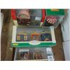 Image 2 : 4-Lemax Village Collectible - 4 X $