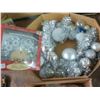 Image 2 : Lighted String Candy Canes, Wreath, Tree Topper