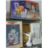 Image 2 : Presmatic Gift Boxes 2 Sets, Lighted Church, Post Lamps