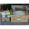 Image 1 : Christmas Snow Flakes, Décor - 3 Boxes