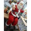 Image 1 : Sitting Santa Hugger - 4'