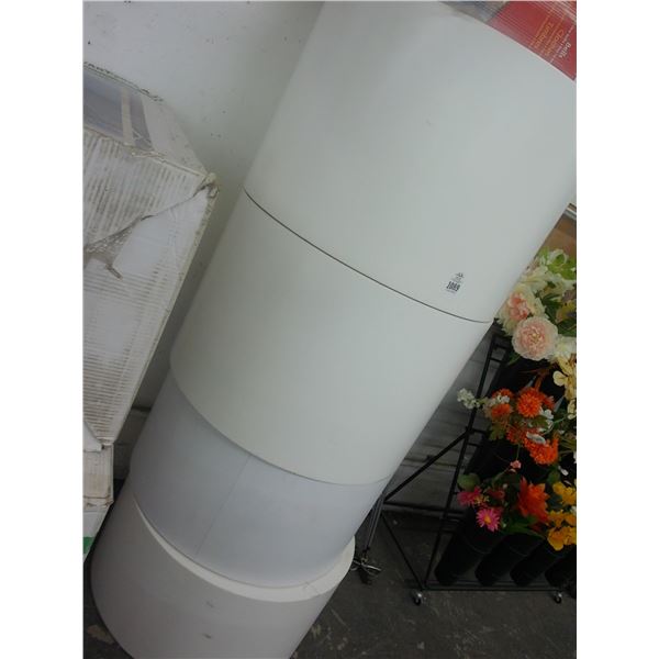 Contemporary White Mica End Table - Set of 4
