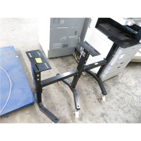 3 Leg Work Table Base on Wheels
