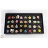Image 1 : FLAT OF COSTUME JEWELRY PENDANTS